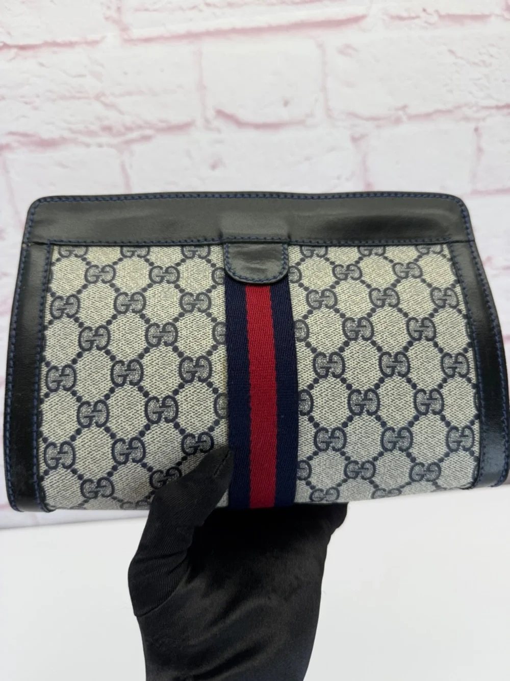 Gucci Vintage Sherry Line Navy-Red Stripe GG Supreme Canvas Clutch